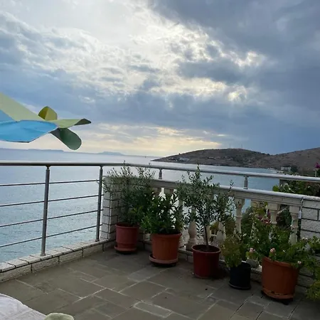 Ionian Bay Apartment *