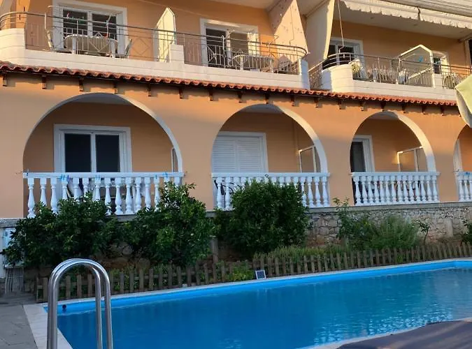 Ionian Bay アパート ケパロ