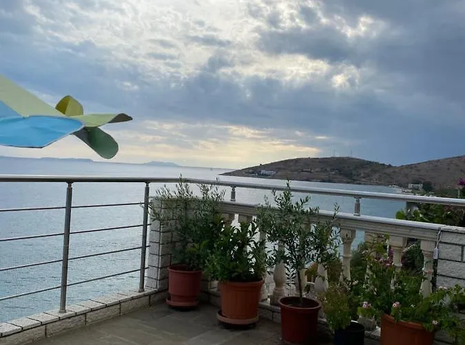 Ionian Bay Διαμέρισμα *